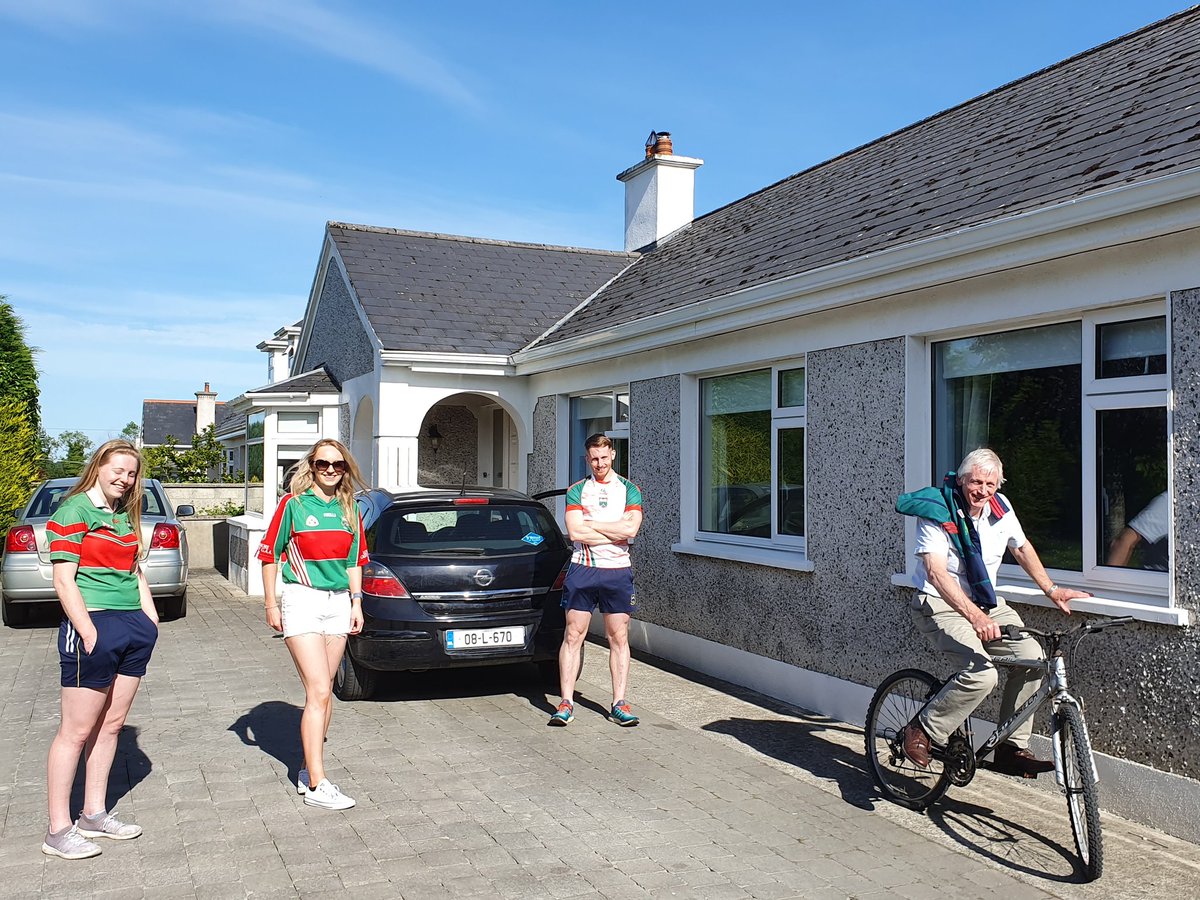 liam_treacy1's tweet photo. #MichaelHoganWalk #Walk4Pieta @Loughmore_Gaa @GrangeBally_GAA https://t.co/2nzurHQtJB