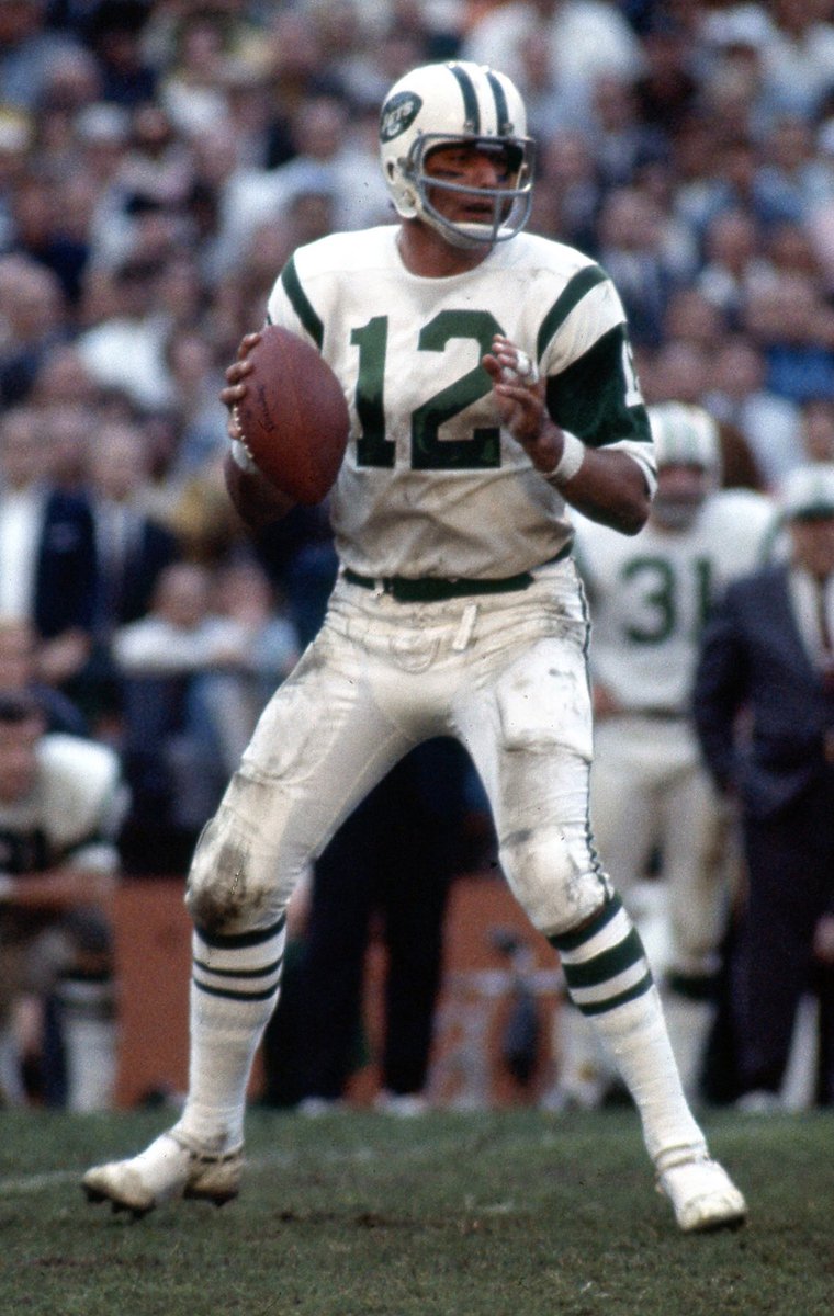 The one and only Joe Namath turns 77 today. 