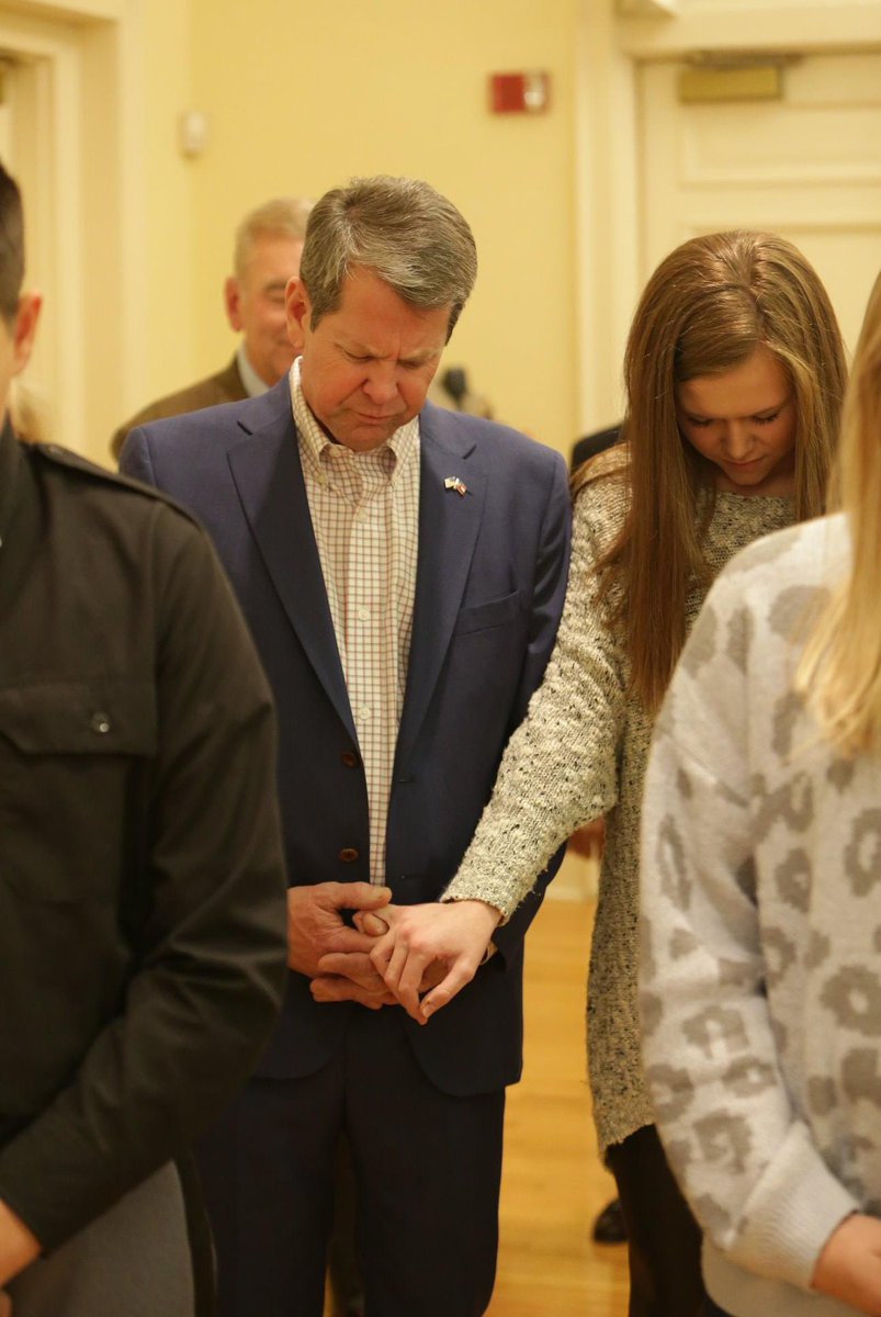 "Don’t be afraid, for I am with you. Don’t be discouraged, for I am your God. I will strengthen you and help you. I will hold you up with my victorious right hand." - Isaiah 41:10

(📸: January 13, 2019)