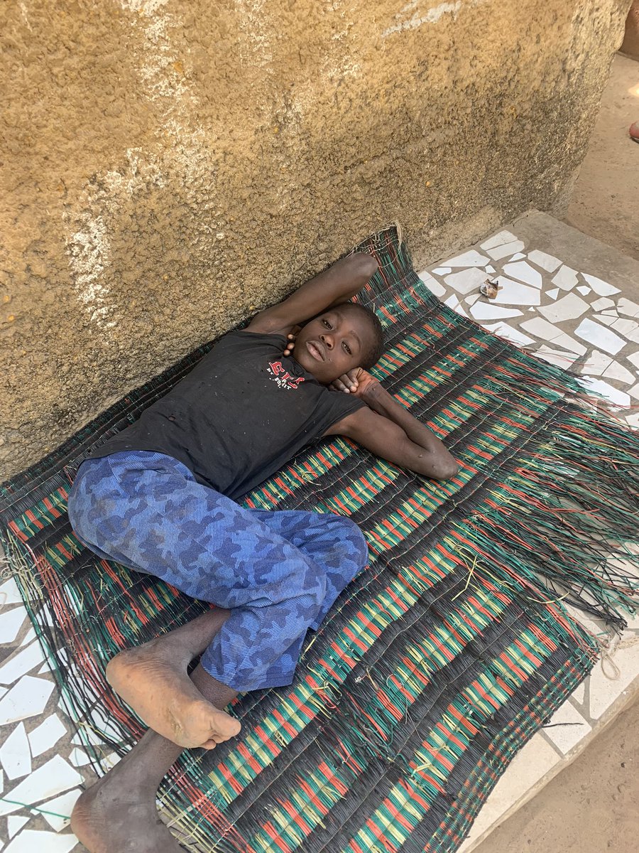 bubabarrow18's tweet image. That my one of my little brother he is having malaria so we are look for help from any body