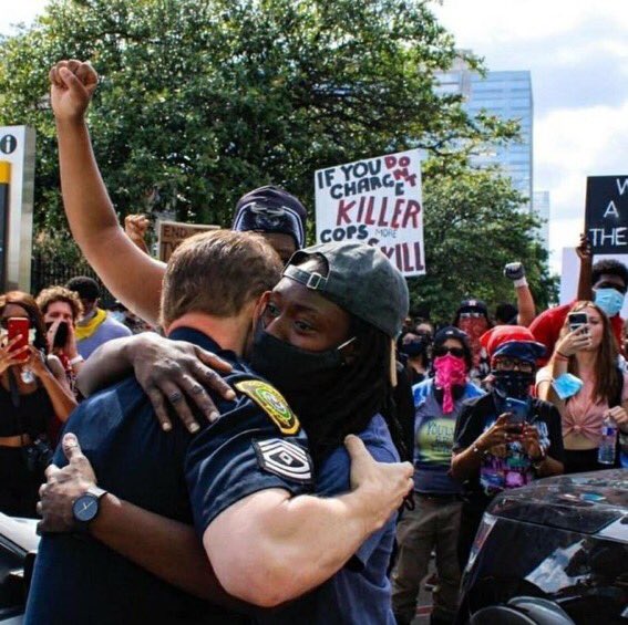 annesgilb's tweet image. always against racism✊🏻✊🏼✊🏾

im emotional now
#BLACK_LIVES_MATTER