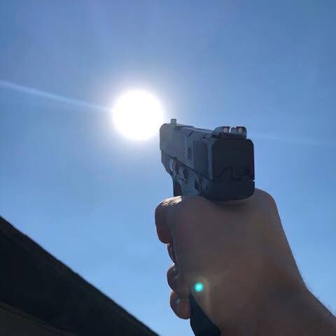 ด.ช.หลอลี่ tweet media