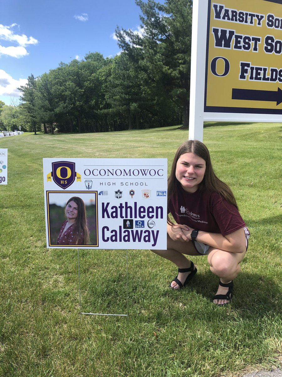 calaway41's tweet photo. I’m so proud of this girl. Thank you @oconschools @OconCurtis @OconHS https://t.co/qnHYSfK26f