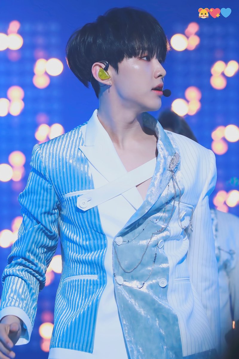 Someone requested more so I& #39;ll add more hahahahaha @pledis_17   #HOSHI