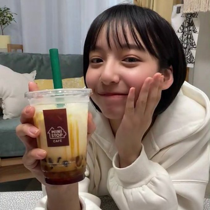 ペイペイジャンボcmは宮川大輔が1000 山之内すずが10倍やん そしてアニメに Paypay６月イベント