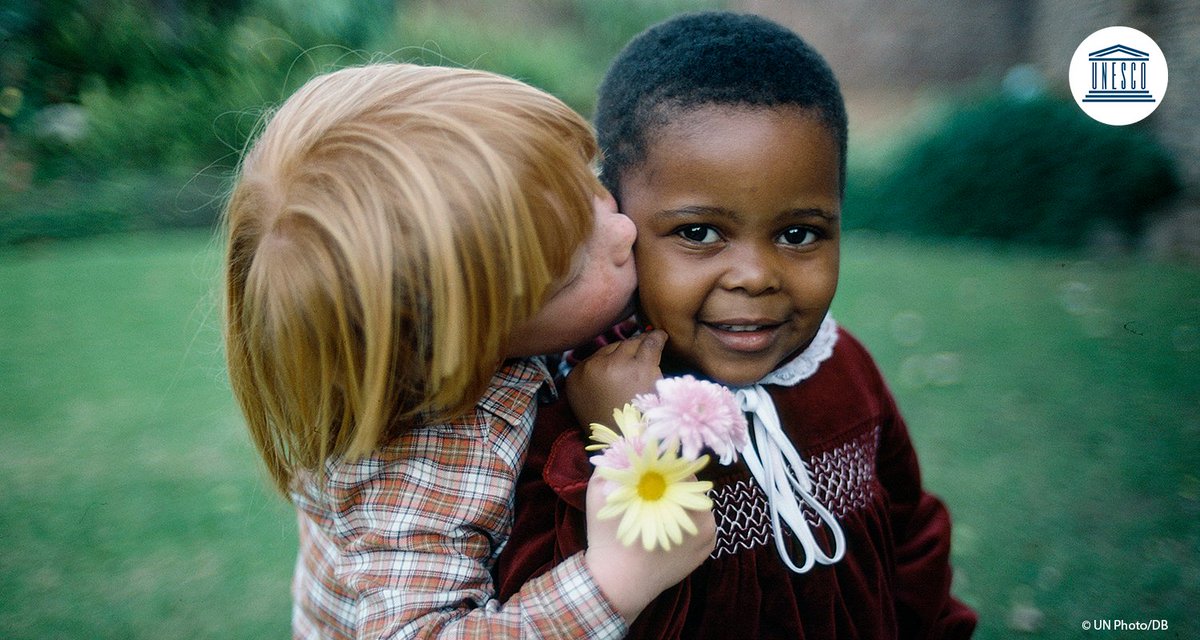 "We may have different religions, different languages, different colored skin, but we all belong to one human race" - Kofi Annan.

Let's never forget this. Now more than ever.

#FightRacism #StandUp4HumanRights