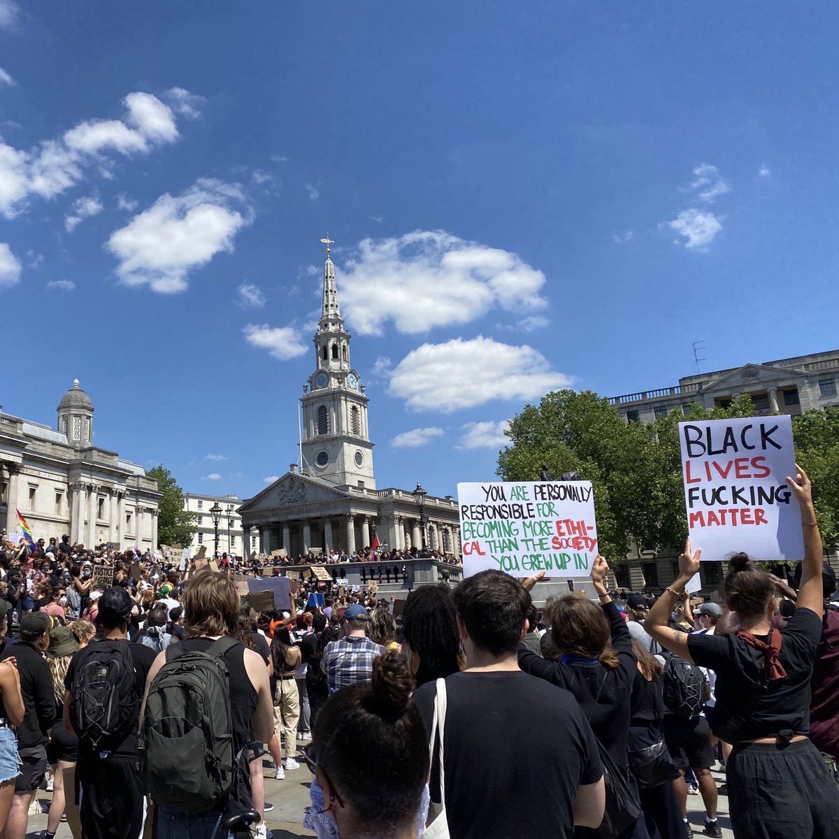 minaalmaas's tweet image. #BlackLivesMatterUK #BlackLivesMatter #TrafalgarSquare