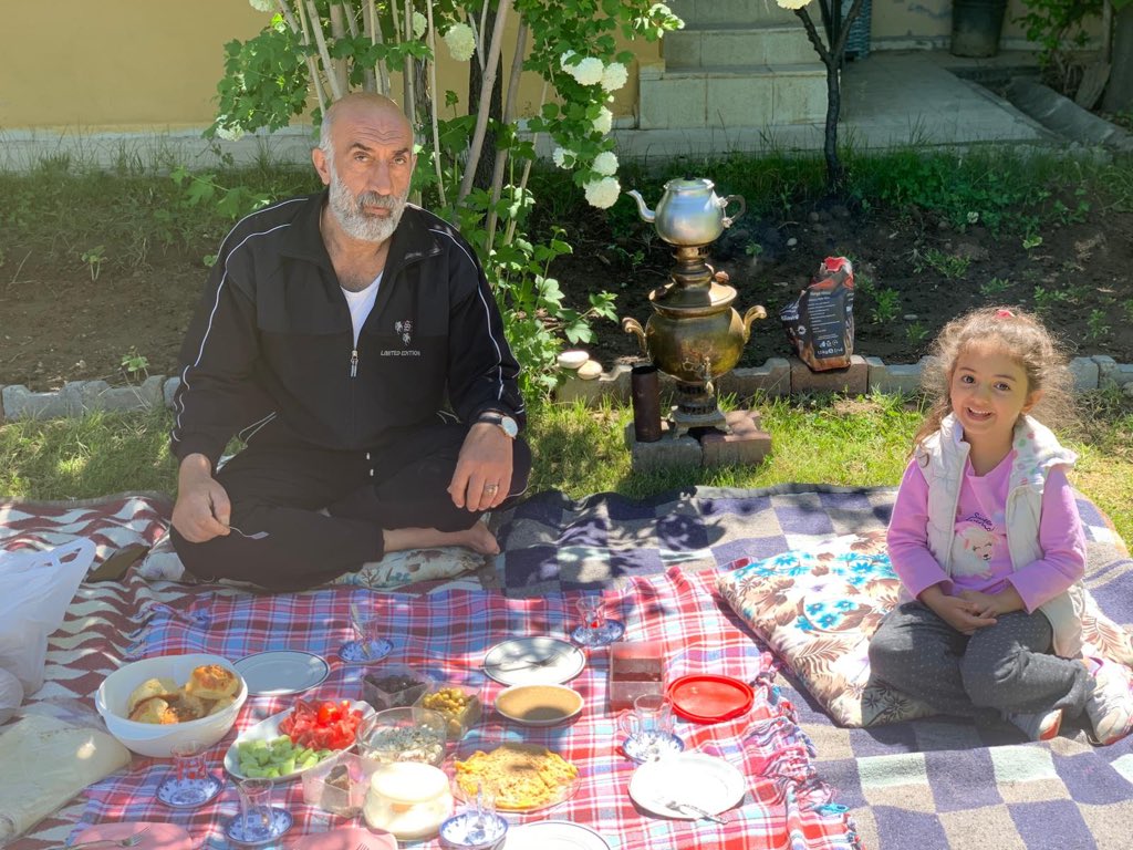 Bak Hele Bak Yusuf Konak Kahvaltı Sarayı (@bakhelebak) on Twitter photo Van güzel kahvaltı van da güzel.
#dunyakahvaltıgunu <a href="/vantsokurumsal/">Van Ticaret ve Sanayi Odası</a> <a href="/NecdetTakva/">Necdet Takva</a> <a href="/memetaslanOSB/">Memet Aslan</a> <a href="/yasin_ertrk/">Mehmet Yasin Ertürk</a> <a href="/FarizGl/">Fariz Gül</a> <a href="/OrhunSercan/">𝑺𝒆𝒓𝒄𝒂𝒏 𝑶𝑹𝑯𝑼𝑵</a> <a href="/fevzi_celiktas/">Fevzi ÇELİKTAŞ</a> <a href="/kultur_iletisim/">Kültür ve Turizm Gündemi 🇹🇷</a> <a href="/AktugMuzaffer/">Muzaffer Aktuğ</a> <a href="/demiroglu65/">Uğur Demiroğlu</a> <a href="/GorselGORMEN/">Eren Görsel GÖRMEN</a> <a href="/mseyhandemir/">M.Seyhan Demir</a> <a href="/Cengizvantso/">Cengiz aras</a> <a href="/koruc65/">Kerem Oruç</a> <a href="/p_gulle/">PINAR GÜLLE 🇹🇷</a> <a href="/ErdognOzel/">Dr. Erdoğan Özel</a> @erkanatacan1👏 Van güzel kahvaltı van da güzel.
#dunyakahvaltıgunu <a href="/vantsokurumsal/">Van Ticaret ve Sanayi Odası</a> <a href="/NecdetTakva/">Necdet Takva</a> <a href="/memetaslanOSB/">Memet Aslan</a> <a href="/yasin_ertrk/">Mehmet Yasin Ertürk</a> <a href="/FarizGl/">Fariz Gül</a> <a href="/OrhunSercan/">𝑺𝒆𝒓𝒄𝒂𝒏 𝑶𝑹𝑯𝑼𝑵</a> <a href="/fevzi_celiktas/">Fevzi ÇELİKTAŞ</a> <a href="/kultur_iletisim/">Kültür ve Turizm Gündemi 🇹🇷</a> <a href="/AktugMuzaffer/">Muzaffer Aktuğ</a> <a href="/demiroglu65/">Uğur Demiroğlu</a> <a href="/GorselGORMEN/">Eren Görsel GÖRMEN</a> <a href="/mseyhandemir/">M.Seyhan Demir</a> <a href="/Cengizvantso/">Cengiz aras</a> <a href="/koruc65/">Kerem Oruç</a> <a href="/p_gulle/">PINAR GÜLLE 🇹🇷</a> <a href="/ErdognOzel/">Dr. Erdoğan Özel</a> @erkanatacan1👏