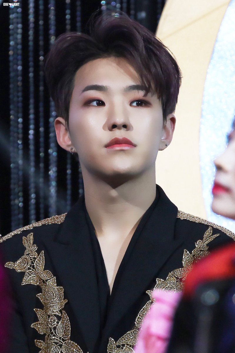 MY CHUBBY PRINCE  @pledis_17  #HOSHI