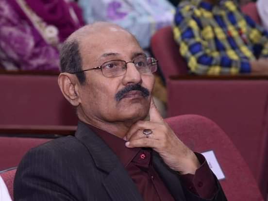 تعلیمی بورڈ حیدرآباد کے ناظم امتحانات ڈاکٹر مسرور احمد زئی کے بڑے بھائی ممتاز ماہر تعلیم، ادیب شاعر و مذہبی اسکالر پروفیسر انوار احمد زئی رضائی الہی سے انتقال فرما گئے, وہ ایک ماہ سے علیل تھے اور آغا خان اسپتال کراچی میں زیر علاج تھے کہ آج صبح دل کا دورہ پڑنے سے اننقال کرگئے.