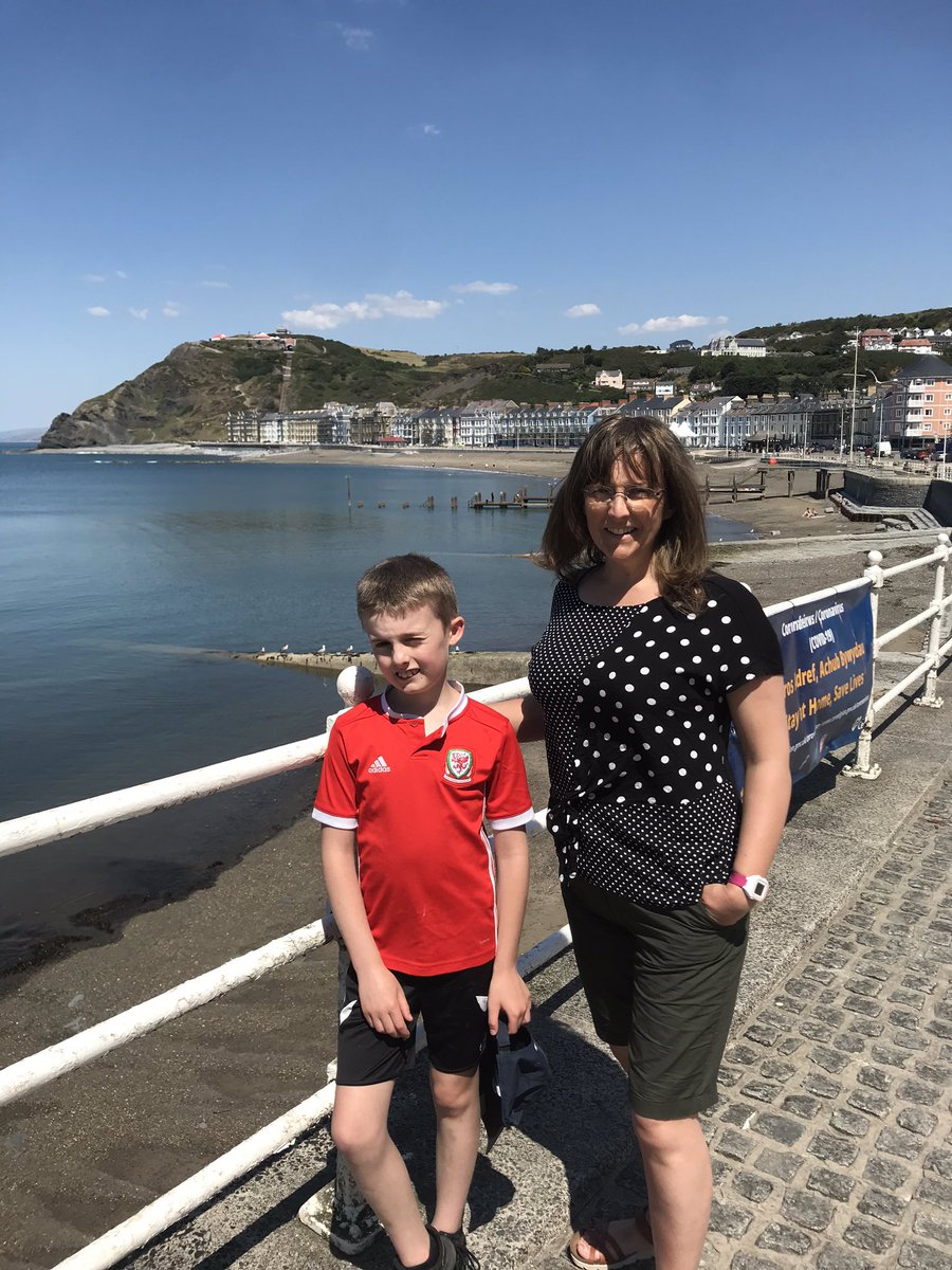 sharon_owen's tweet photo. Hwre! Iago bach wedi llwyddo i gwblhau her May Marathon Mai Tŷ Hafan #ApêlElain. Cyfanswm o 32.9 milltir. Diolch i bawb sydd wedi noddi x https://t.co/um5swsFZV0
