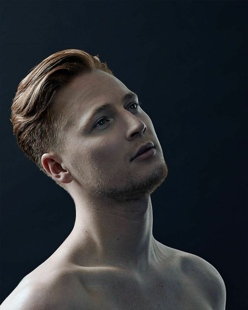 Chris
.
.
.
. 
#repostmyfujifilm #fujigfx50s #profoto @profotoglobal #heyfsc #rentalmag #onbooooooom #phroom #rentalmagazine #myfeatureshoot #oftheafternoon #ifyouleave  #subjectivelyobjective #streetdreamsmag #thinkveryl #portbox #somewheremagazine #pellicolamag #ourmag #it…