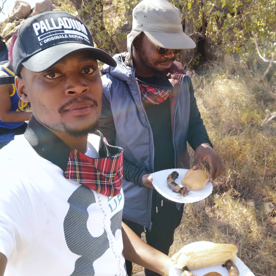 MageshThapelo's tweet photo. https://t.co/Sm13wX9cSM