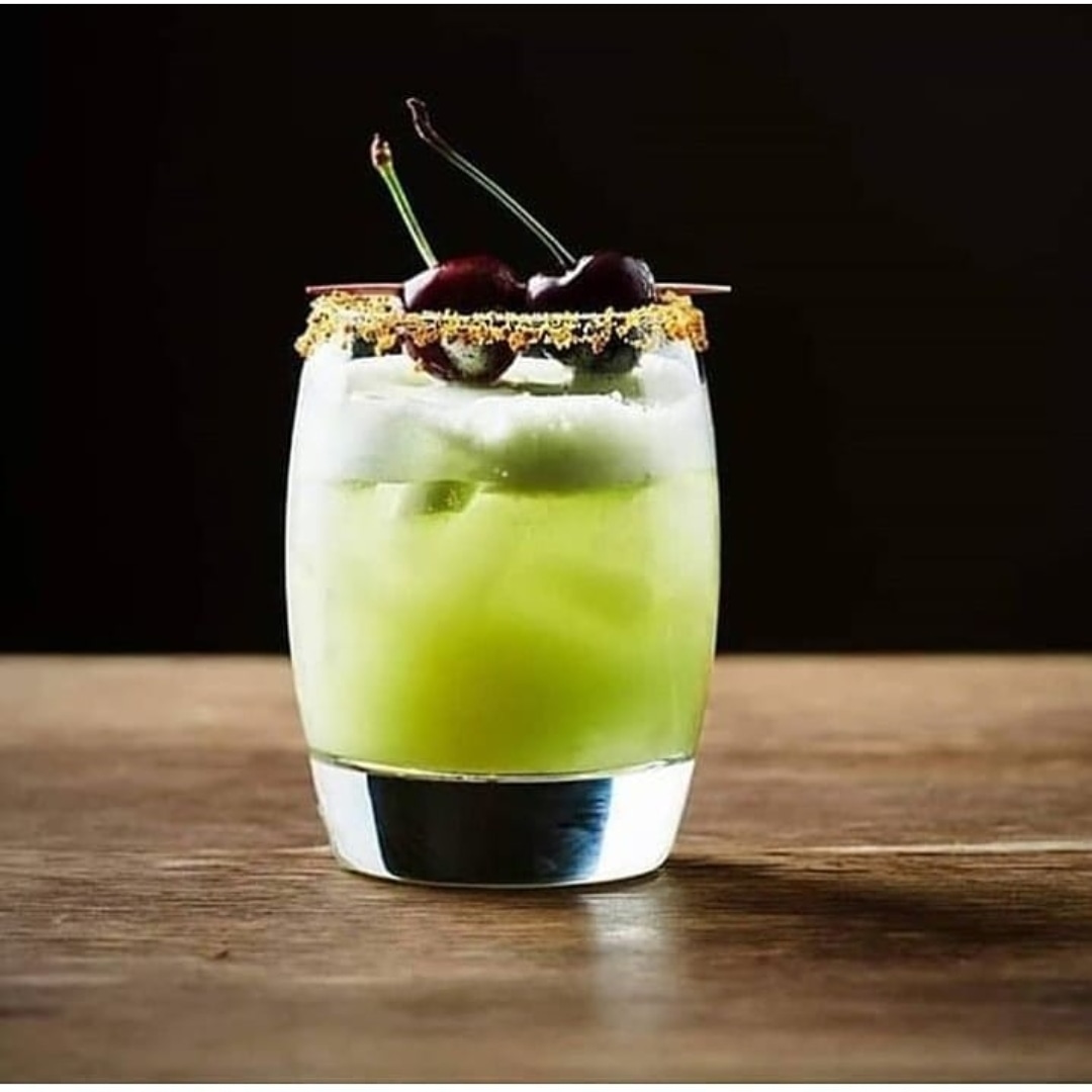 Our amazing signature cocktails will also be available on take away Thursday to Saturday. See you next Tuesday to collect your <a href="/dar/">dar</a>.tooting favorite dishes 🎉
#foodlovers #healthyfood #vegetarian #cocktails #foodie #mediterraneanfood #middleeasternflavours #middleeastfood