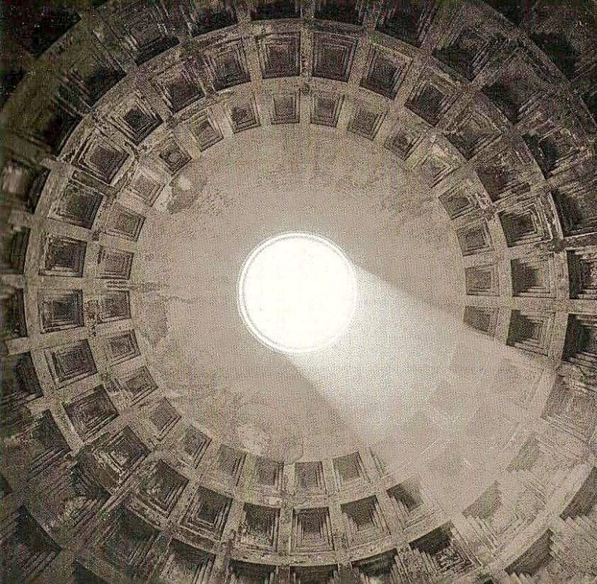 49. The Pantheon , Isabel Muñoz, Rome, 1995