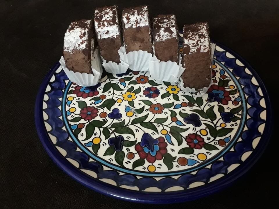 palestineinabox's tweet photo. Handmade ceramic Hebron.
Order now: https://t.co/162tMIP6lp
#palestineinabox #palestina #palestine #palestininian #Handmade #jerusalem #Hebron #alqsa #colorful #ceramic #Zaatar #Zeit #oil #Plates #dish
#palestino #zater #food #tea #coffee https://t.co/2V9weuQg5Y