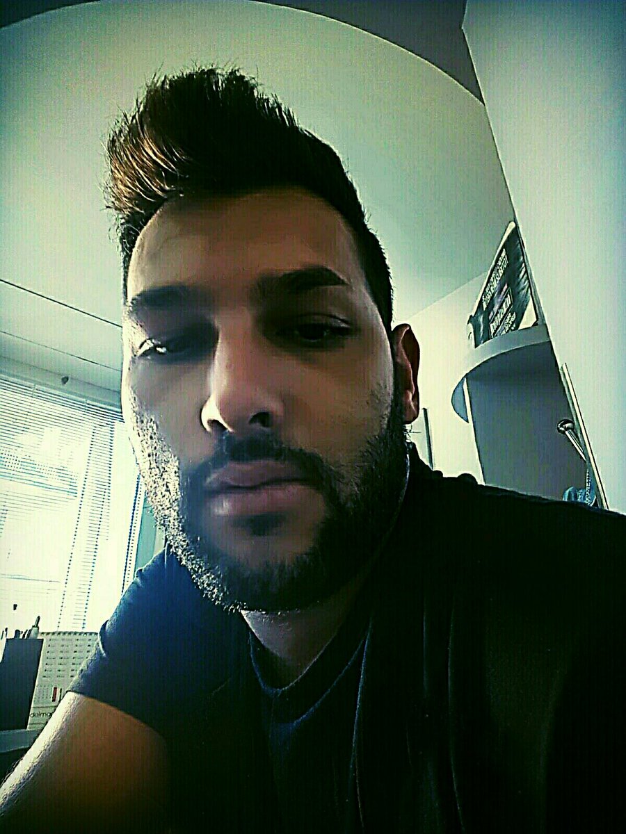 michele8389's tweet photo. #work https://t.co/f0BgeCeAne