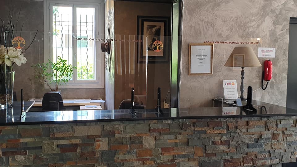 Nos hygiaphones : on prend soin de tout le monde chez Adonis Hôtels

adonis-hotels.com