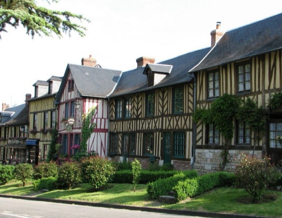 #BaladeEnNormandie 
🌿🌻🍃🦋♂‍🚶♀‍🚶🧘