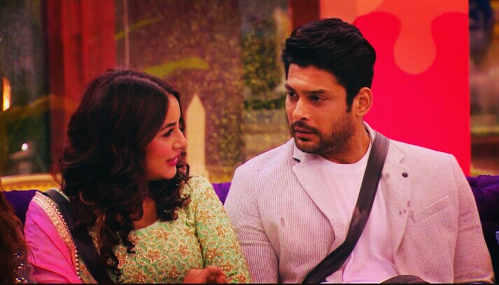  #SidNaaz as  #roschel :-)I ship both of them @sidharth_shukla @ishehnaaz_gill  @DavidSchwimmer  @JenniferAnnistn  @FriendsTV  #FriendsTV