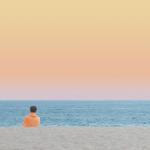 Poolside x Body Music = 🏖️🍸🎶

nightvisionsradio.com/poolside-aroun…