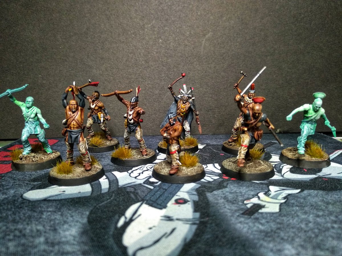 Banda para Dead Man's Hand terminada!! En concreto representa a indios navajos, con dos espíritus de los ancestros. <a href="/GEGHQ/">Great Escape Games</a> #paintingminiatures #greatescapegames #miniatures #hobby