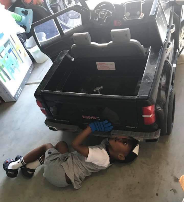 i2teachtechga's tweet photo. I absolutely love my nephew's energy❤! He washes his truck off and performs a "service check" every day! #FutureEngineerAtWork https://t.co/mWSLqKj4jN