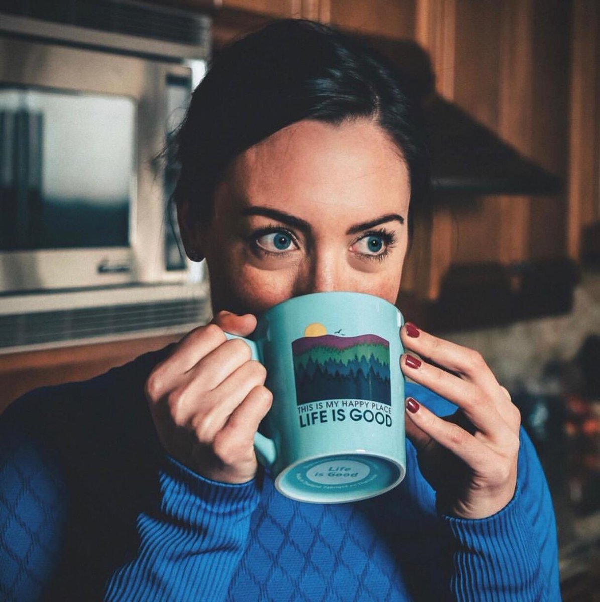 Life can be so tough at times, full of heartache, hardships and unexpected losses. But life is also so precious and beautiful, meant to be lived to the absolute fullest. Fill your cup with goodness and get out and LIVE your beautiful life this weekend.
Ph: Nick Wilson