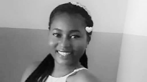 runciecwc's tweet image. VERA could be my Sister, your daughter, his cousin, your niece etc. 
#StopRapingWomen 
#RapeIsCrime 

Vera Uwaila Omozuwa, 22-year-old 1st year student of University of Benin was raped &amp;amp; killed inside a Church in Benin city, Edo State.

#JusticeForUwa #RapeIsACrime
