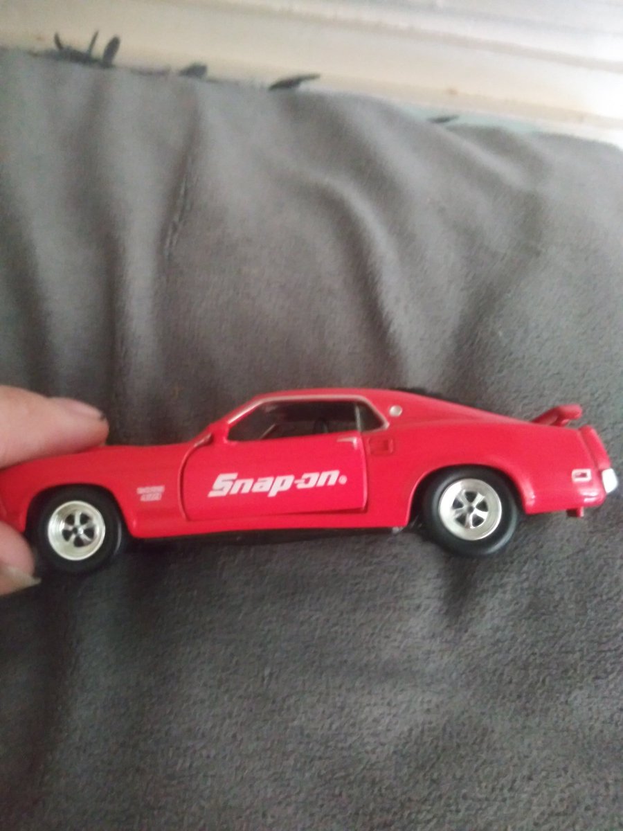 deluxeraptor's tweet photo. 1969 Ford Mustang Boss 429 Diecast model https://t.co/FyOVs1v3Em