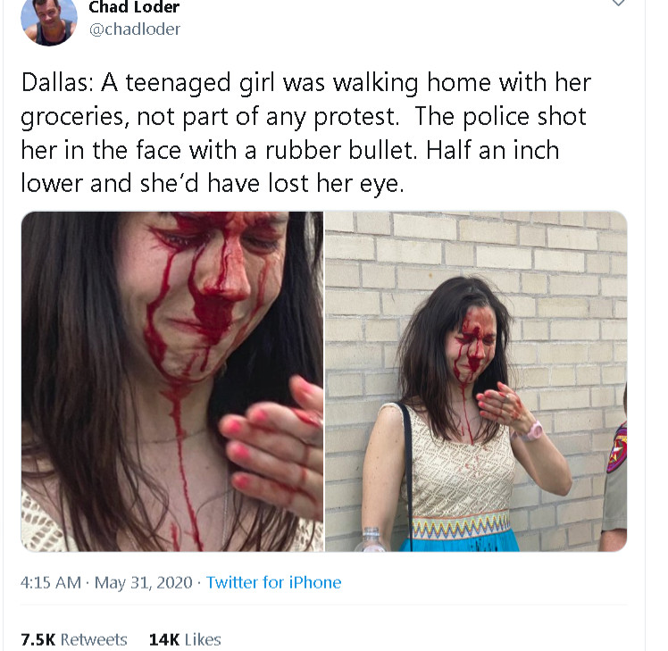 King_Of_Shade's tweet photo. @realDonaldTrump She still has her grocery bag. https://t.co/H44KOPtQlN