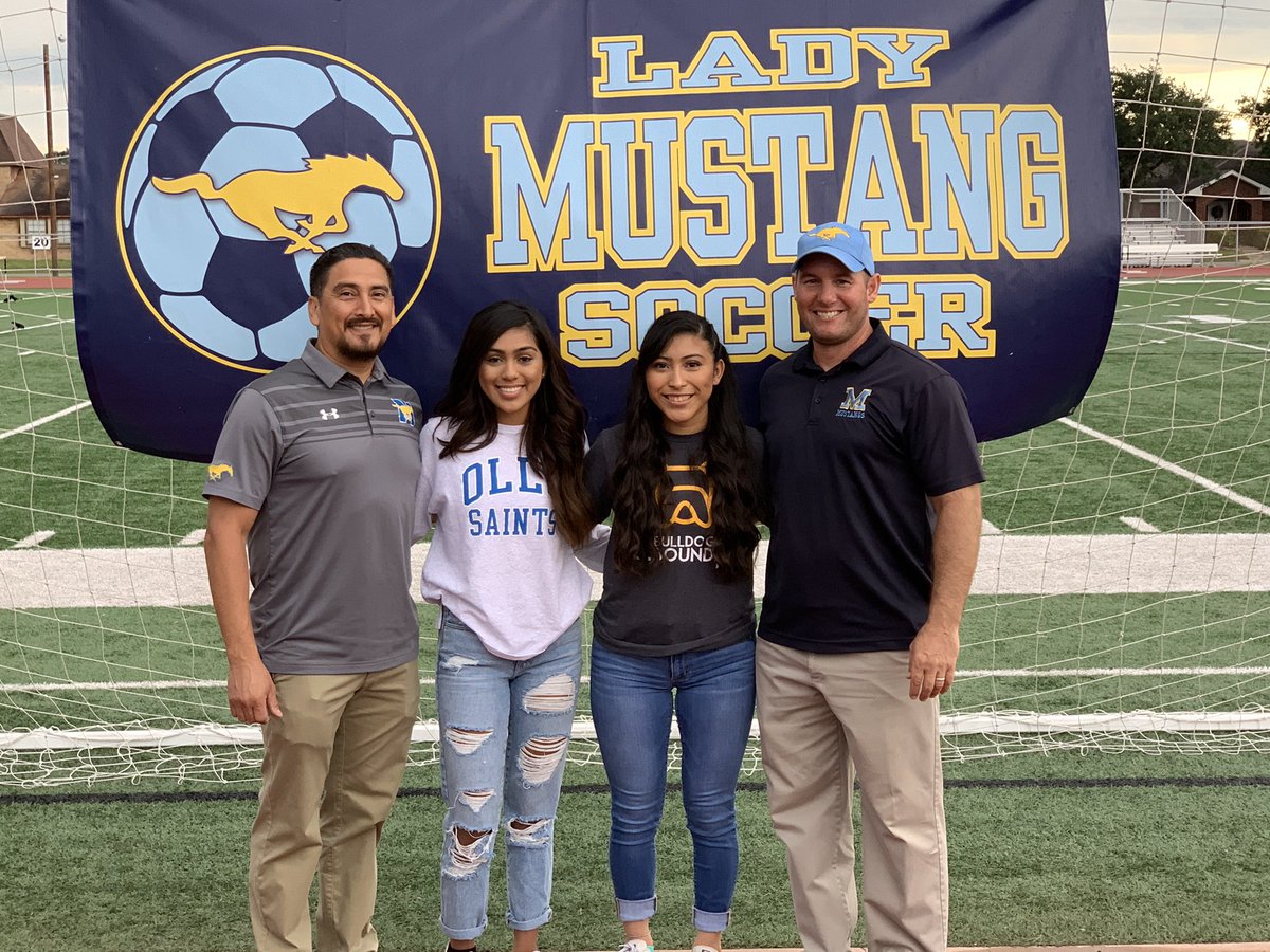 ramjrcastillo's tweet photo. Congratulations to Andrea Santana and Leilani Sanchez on their signing to continue playing soccer at the collegiate level! OLLU and TLU! Wishing them the best! @Pride_Mustangs @memstuco @Ladymustangsoc @McAllenISD https://t.co/PCtSEMT38o