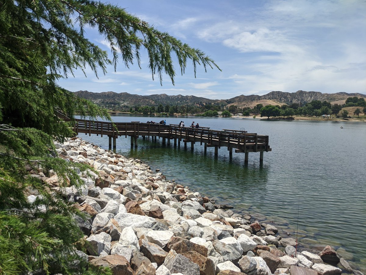 Castaic Lake on X: 24 hour fishing pier is now open for night