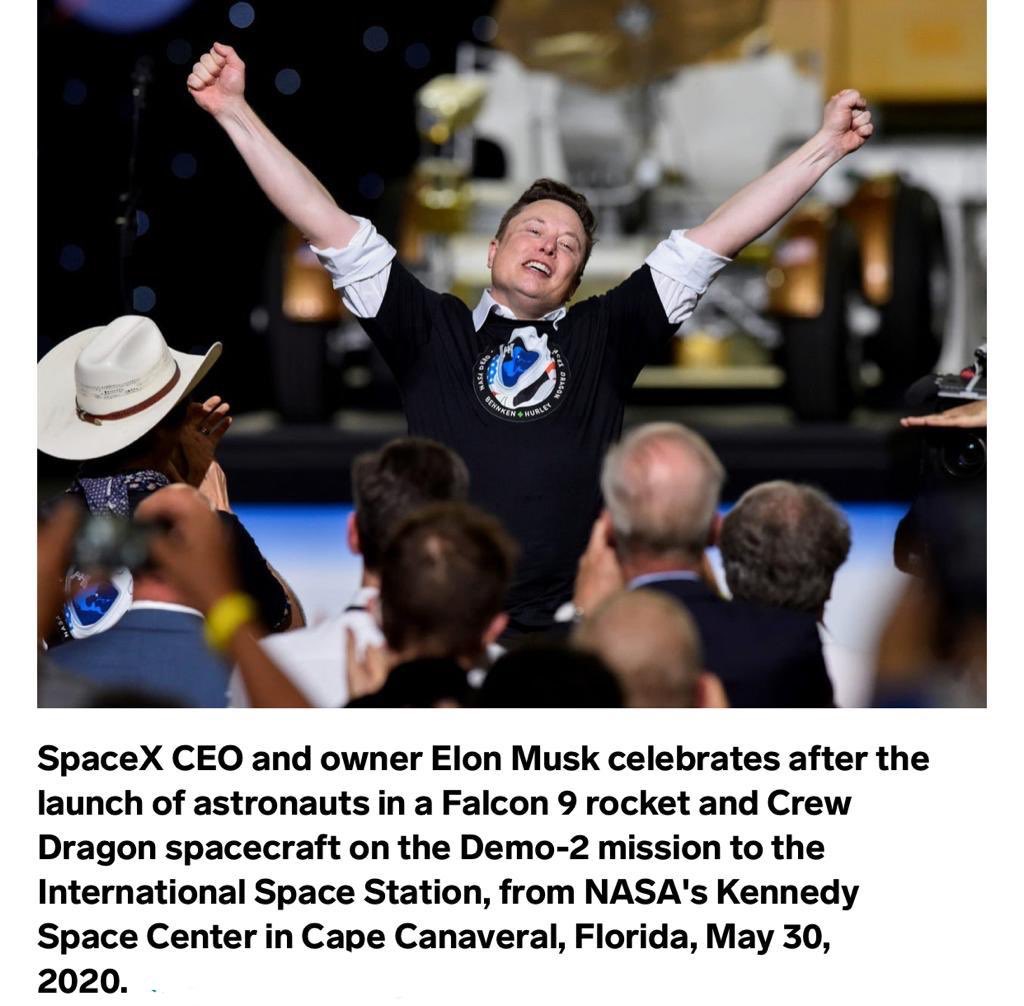 SimpleTech_NG's tweet photo. It's the first time a commercial spacecraft has carried humans into space, and the first time astronauts have launched from the US since the end of the Space Shuttle Program nine years ago. 
@SpaceX has made history 👏🏽
#technology #Anonymousisback #simpletechnologysolutions https://t.co/XTx8dtQ8rN