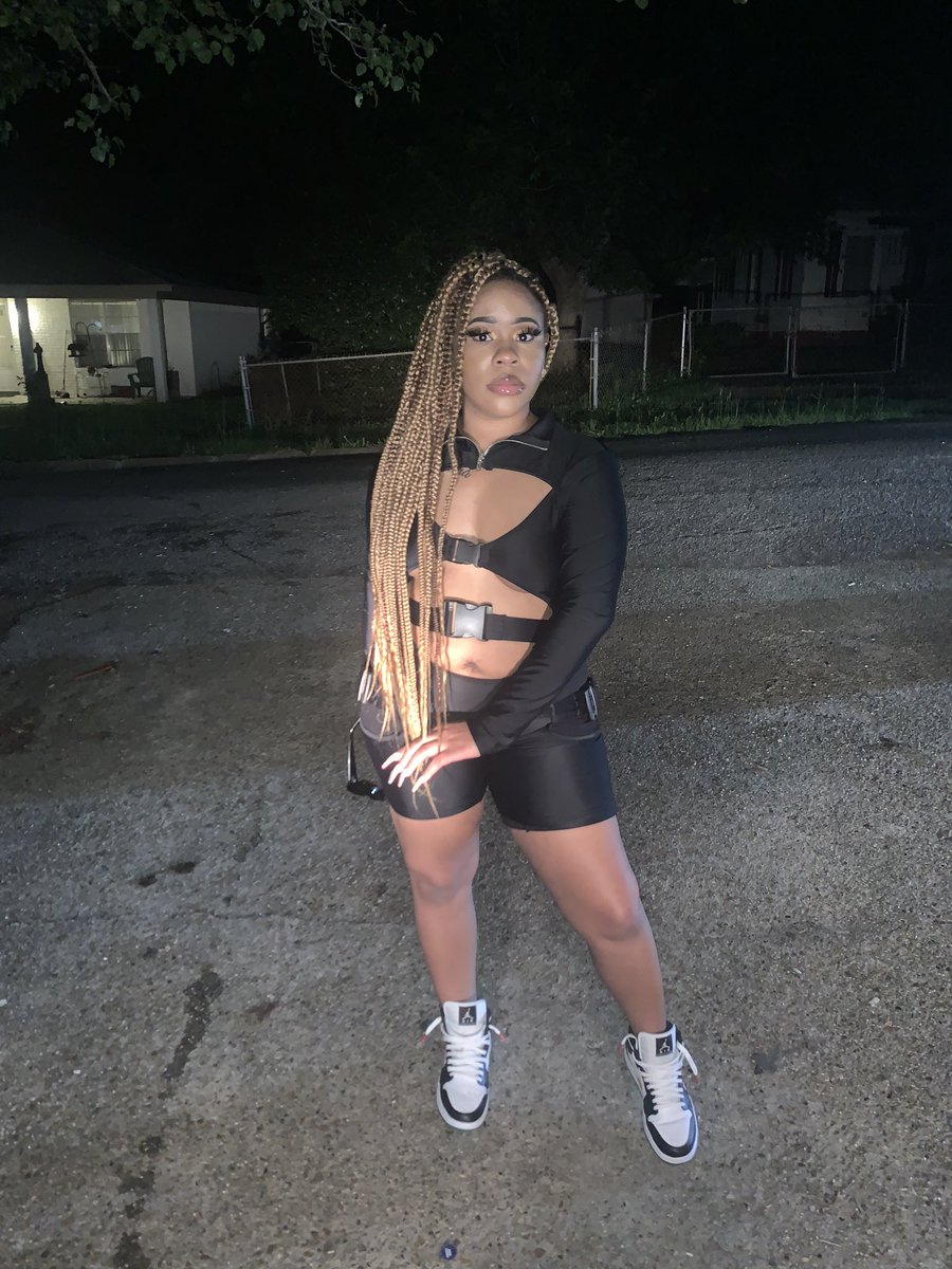 Toosiii__'s tweet photo. Call me Medusa,They get hard when they see me 🥳🥵 https://t.co/hC9vrfLKza