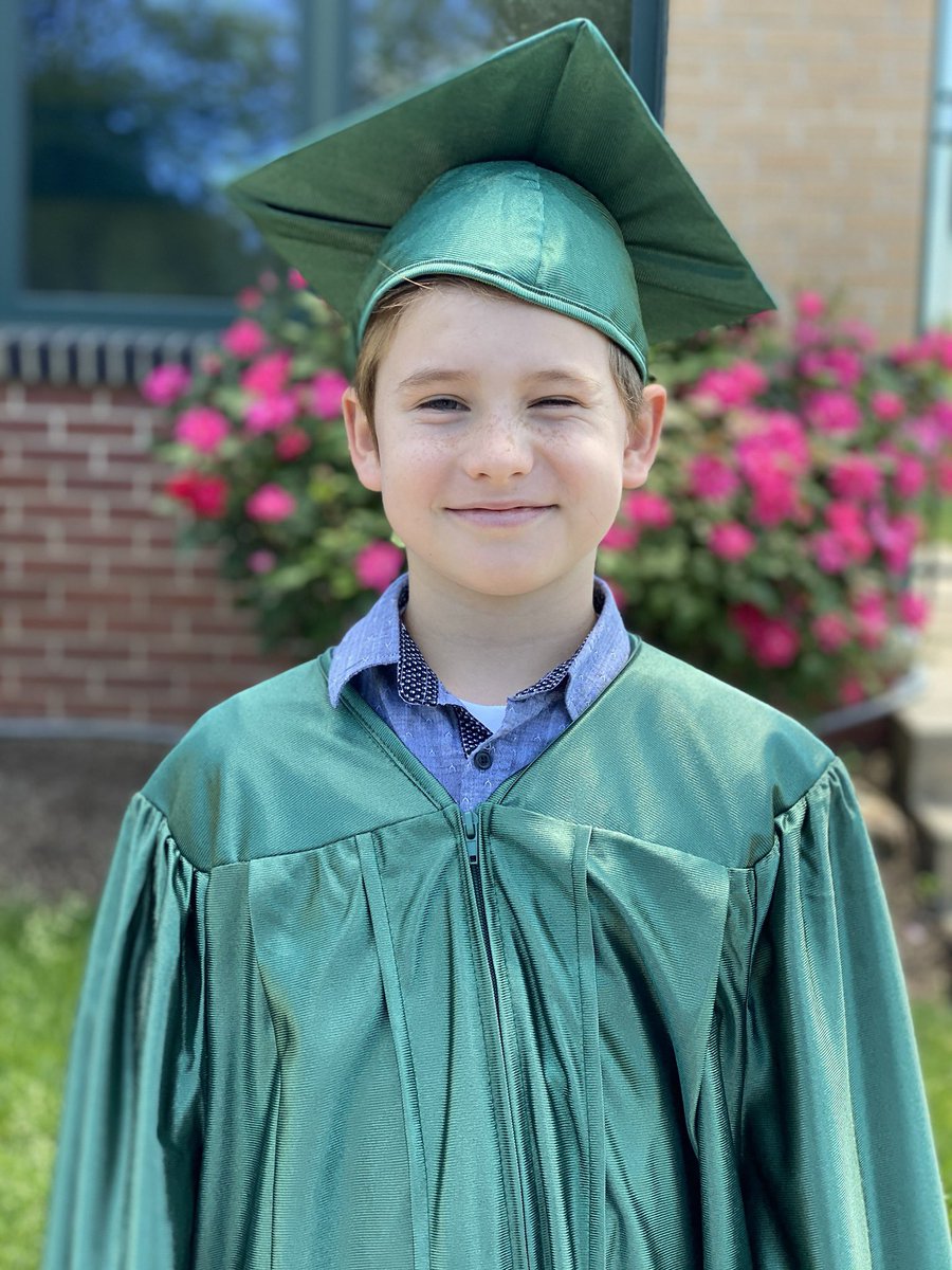CBAWestChester's tweet photo. Congratulations 5th grade!  🎉  #Classof2020 🎓 #BeALion 🦁 #OnlyAtCBA https://t.co/ARy4O2afpF