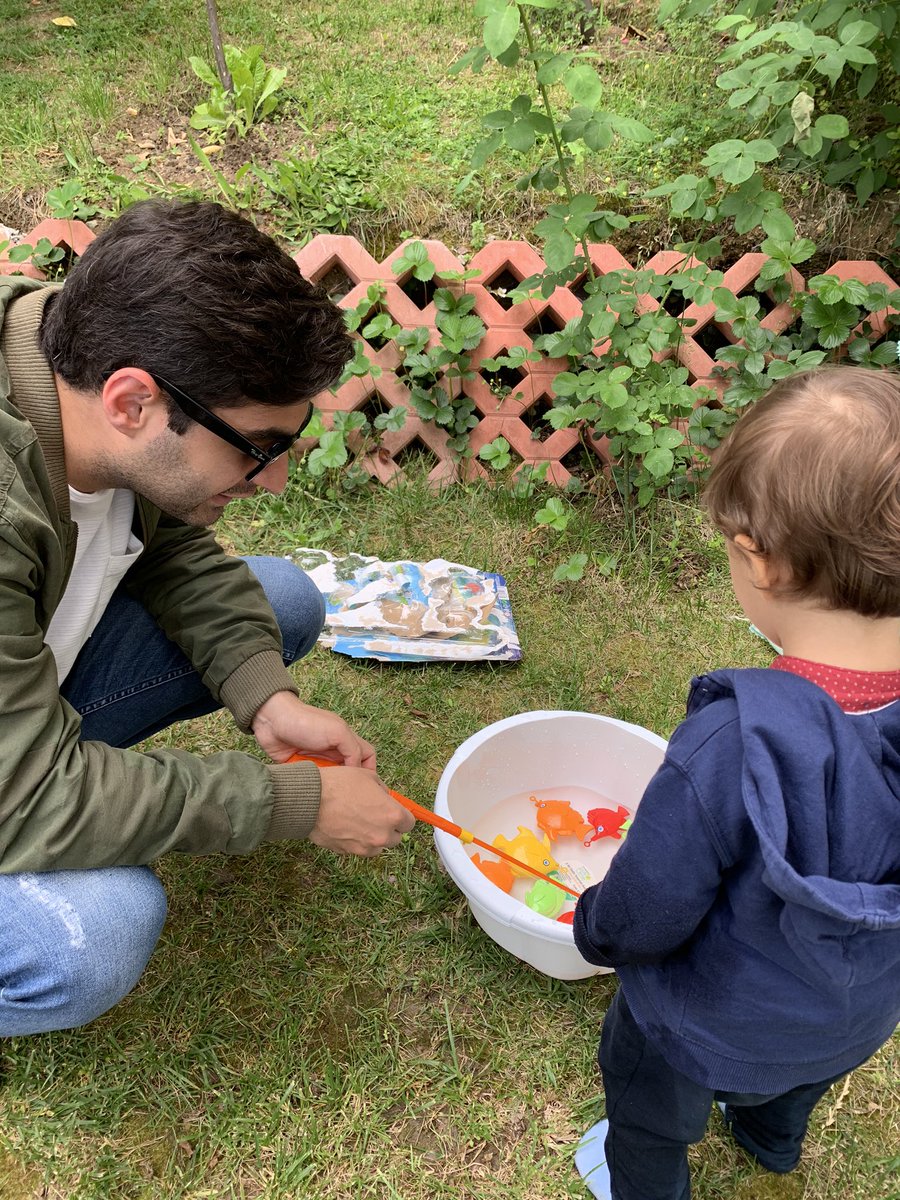 Balık vermiyoruz balık tutmayı öğretiyoruz aynen öyle