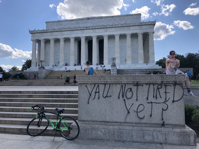 View image on Twitter