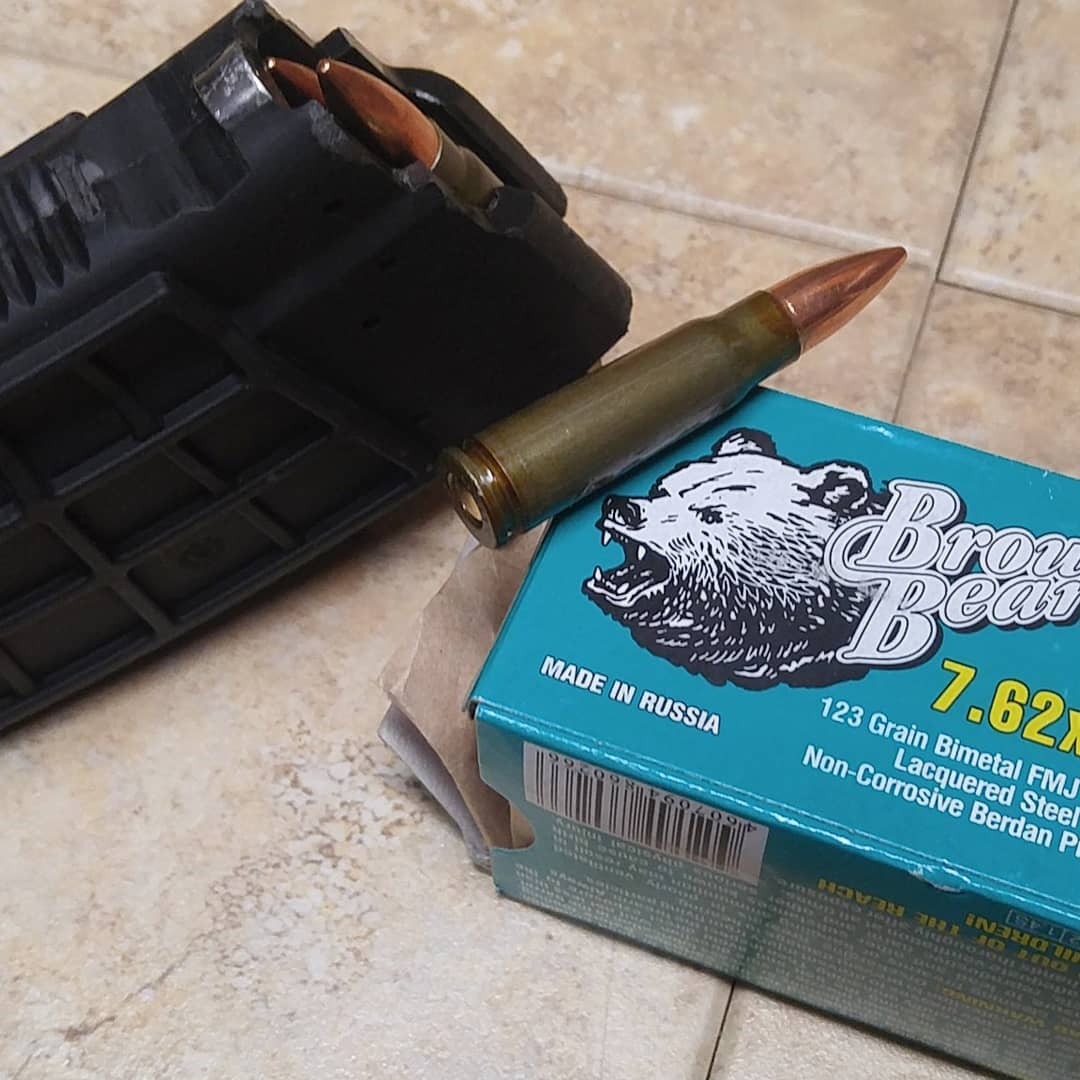 KVARCorp's tweet photo. What are you running through your AK?
-
📷 @eltenda
Best buddies @xtechtactical mag47 and @bear_ammo. Brown bear✌✌
-
#xtechtactical #bearammo #theakguy #brownbear #bear_ammo #762x39 #762 #ak #kalashlife #kalash #akhub #aklife #KVARCorp #KVAR #Firearms https://t.co/rQeiW9OvI5