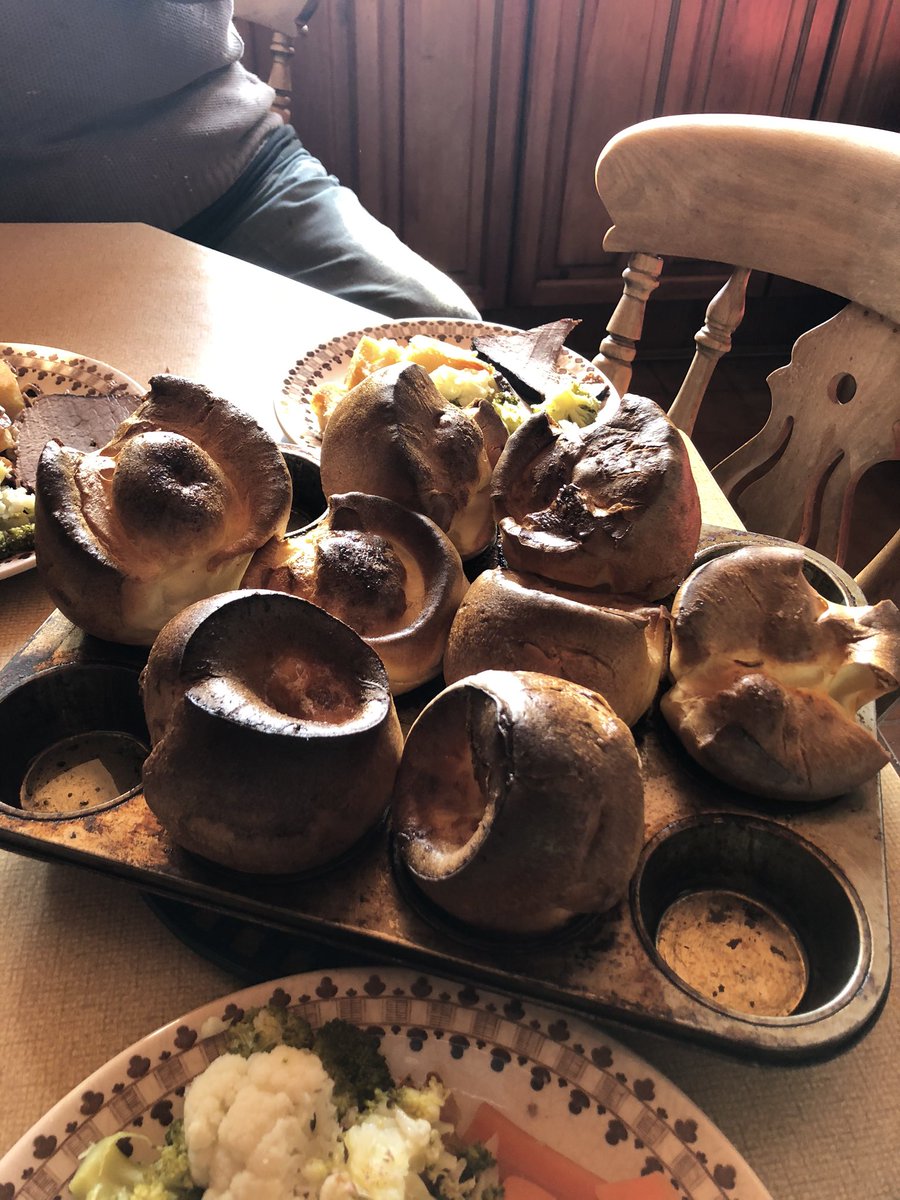 danthackray83's tweet photo. @jamesmartinchef my grandma said you’ve said you can’t cook Yorkshire puddings in an Aga. Well she can 10 out of 10 grandma pie 👌🏻 https://t.co/0gKdTdwVkS