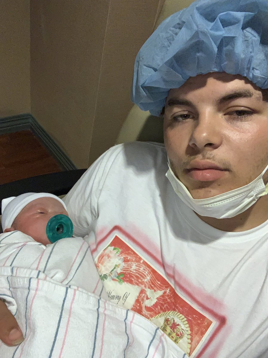 himel_andre's tweet photo. My Biggest Blessing, couldn’t be more happier to be your dad , meet Khylan Henry Coleman🖤🤞🏽 https://t.co/b727OeMqnW