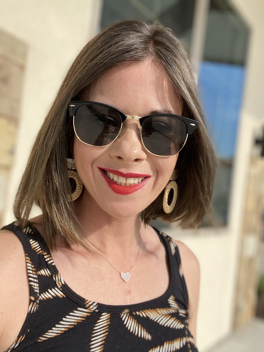 BridgetAleem's tweet photo. Selfie with sunglasses 🕶 #acecubs https://t.co/JgmVUpR4Hp