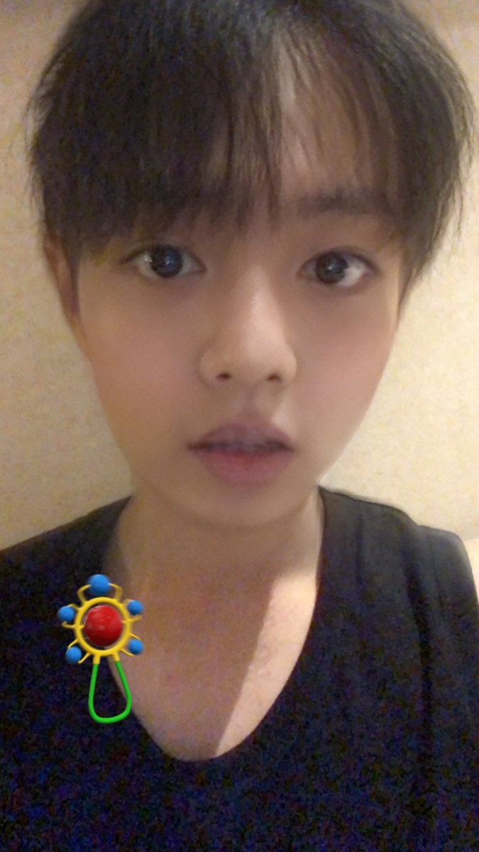 xzhan1005's tweet photo. june 1st is children’s day!

last year xiaozhan posted these pictures and said, “i’ll be a child for one day, goodnight.” https://t.co/P79CNDDAot