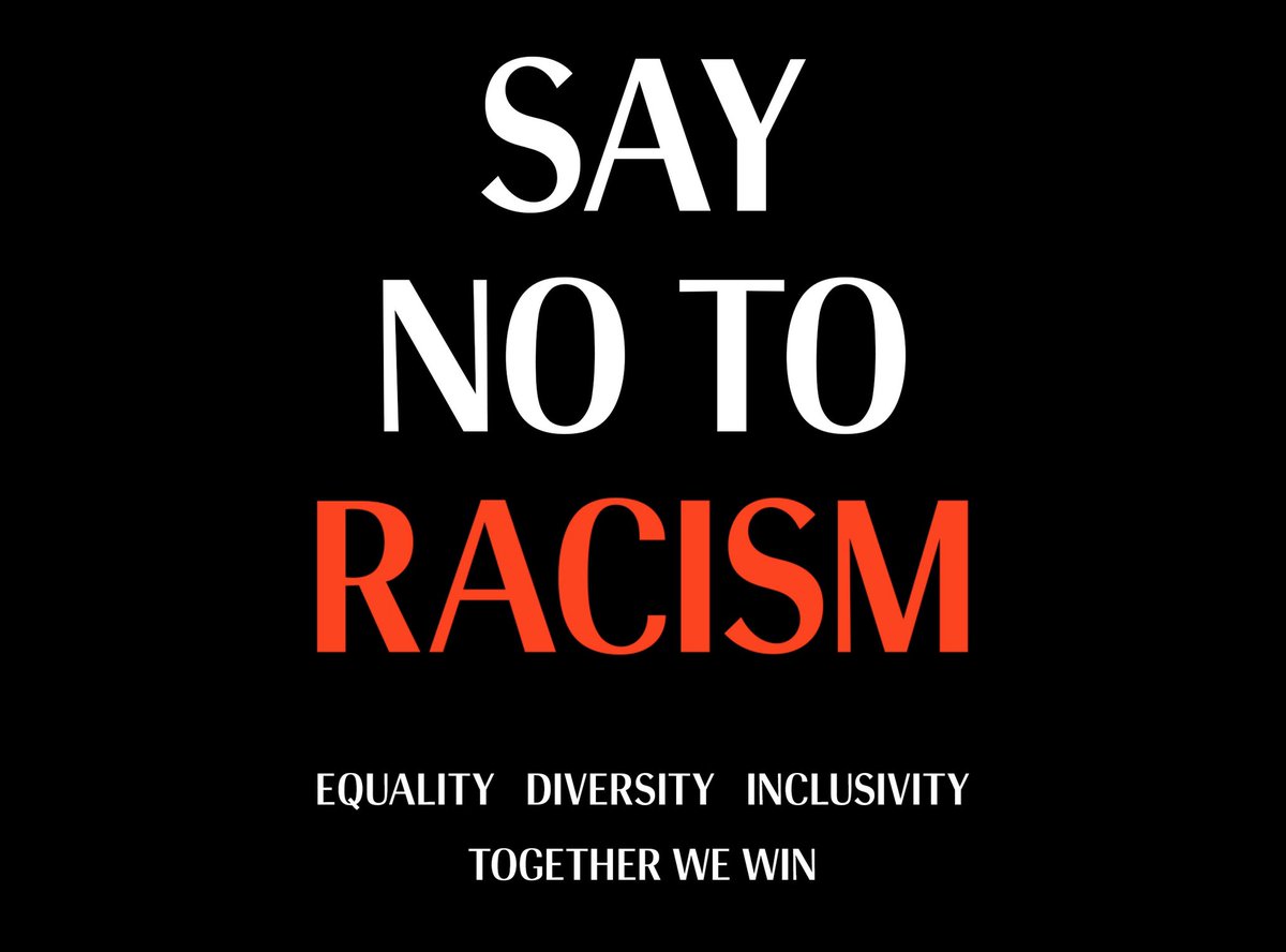 Versace's tweet photo. #BlackLivesMatter https://t.co/PcTPvPEaxY