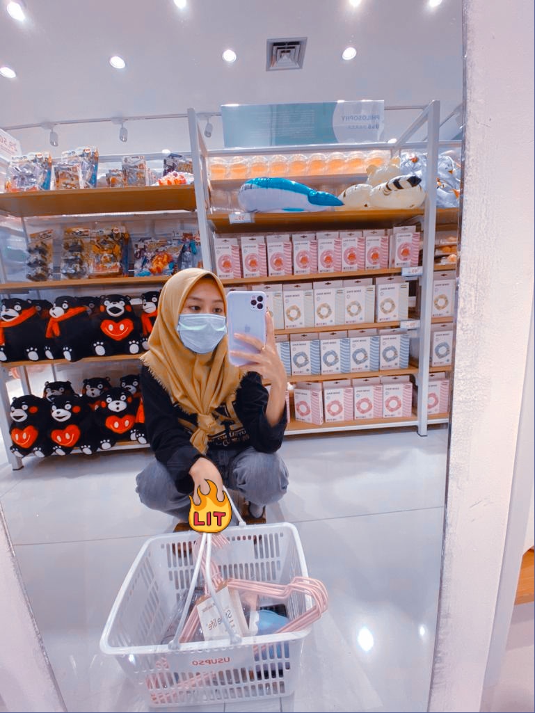 inybello's tweet photo. Welcome june bulan kelahiran.
Please be awesome https://t.co/P4Lpkkkn34