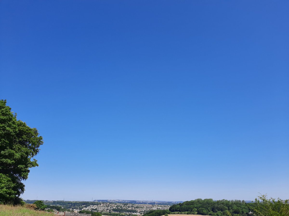 LeighSEdmondson's tweet photo. More #amazingscenery on today's #walk &amp; all on our #doorstep - we even saw a #wilddeer. A nice #coolbreeze today to stop us all #overheating 😎 #Calderdale #Elland #JaggerGreen #BroadCarr #OldLindley #Blackley #familytime #memories #SundayFunday #sunshine #discoveringnewfootpaths https://t.co/ww258L0ZB7