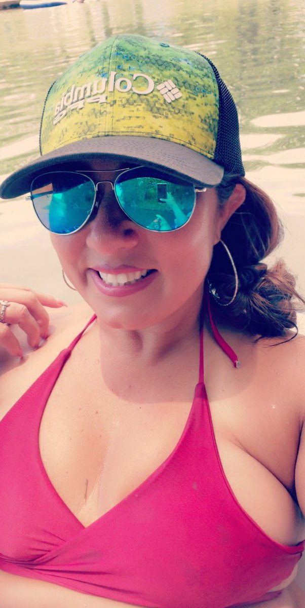 DENISE7529's tweet photo. Sweet summertime😎☀️ https://t.co/ruzMDMe9D2