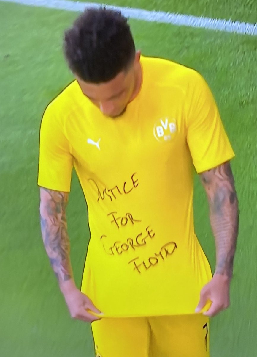 Jadon Sancho dedicates his goal to George Floyd. ❤️