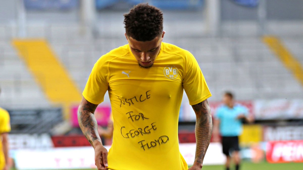 B24PT's tweet photo. Sancho marcou e tirou a camisola.

Nunca será só um desporto.

#JusticeForGeorgeFloyd https://t.co/dHXHq4iIDq