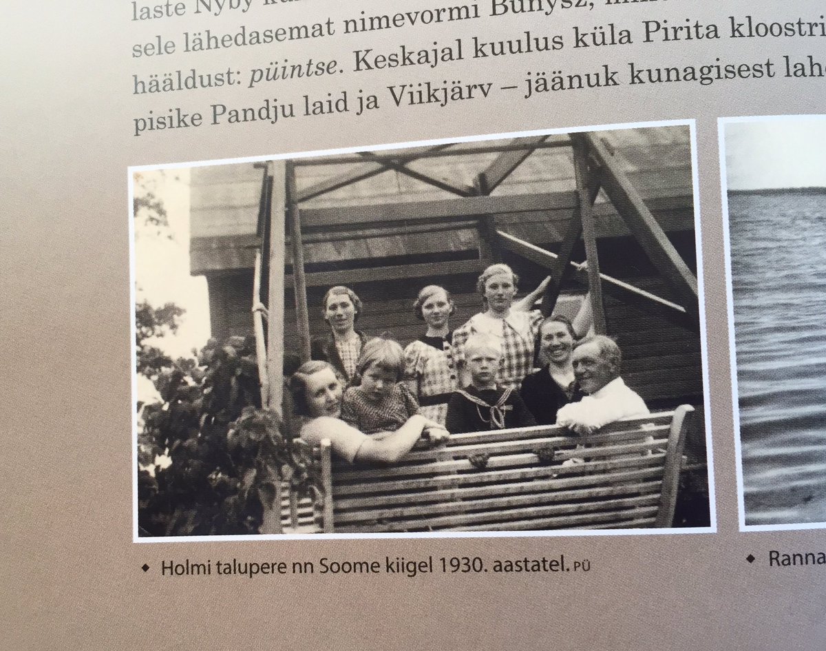 SiljaHu's tweet photo. Suomalaisille tutusta puutarhakeinusta näköjään käytetään viroksi nimeä soome kiik. Eipä ollut tuttu. Potkukelkkahan on soome kelk.
#viro #eesti #eestikeel #kielet #keeled #sanasto https://t.co/2bnj6vLIo6